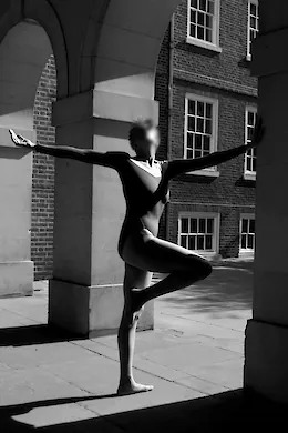 Coach 4 men - picture 1 of 6