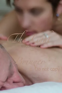 Coach 4 men - picture 1 of 6