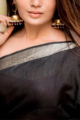 PRIYA NAMBIAR - picture 1 of 4