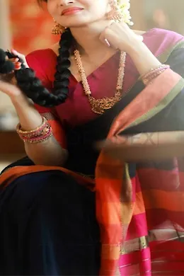 Tulsi Kashyap - picture 1 of 4