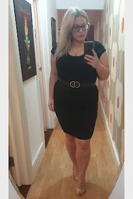 Scarlett - picture 1 of 5