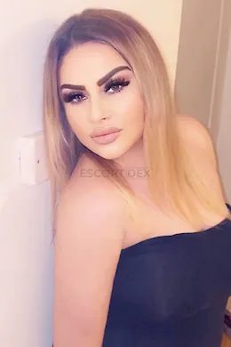 Zina - picture 1 of 5