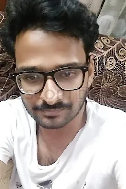 Saketh - picture 1 of 3