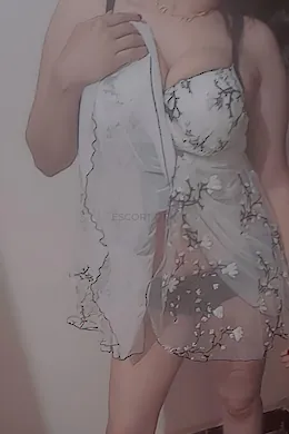 mony - picture 1 of 3