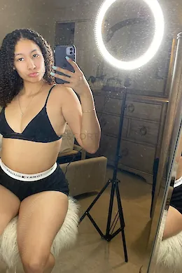 Sadie - picture 1 of 5