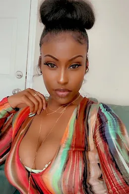 Yasmine - picture 1 of 3