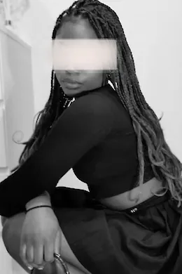 Fiona - picture 1 of 4