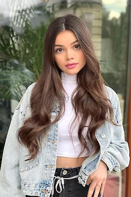 DEESSE - picture 1 of 5