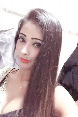 Surveen Mondal - picture 1 of 3