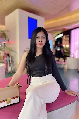 Aqila88 - picture 1 of 5