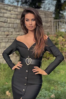 TALE - picture 1 of 5