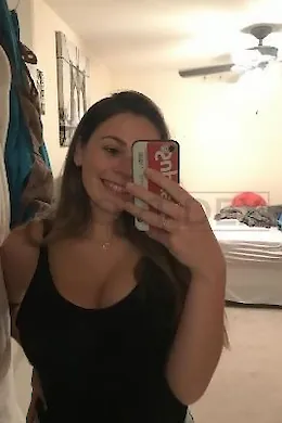 Marina - picture 1 of 3