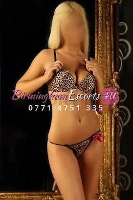 BRITTANY - picture 1 of 4