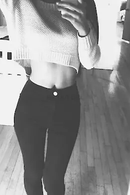 Olya - picture 1 of 3