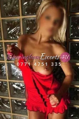 LOUISE - picture 1 of 3