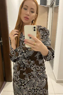 Laurielove - picture 1 of 3