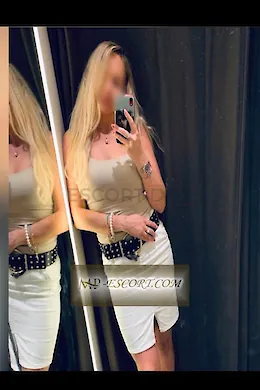 LEA - picture 1 of 5