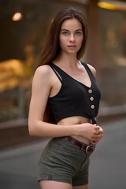 ROSMARI - picture 1 of 5