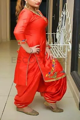 Tabassum Noori - picture 1 of 4