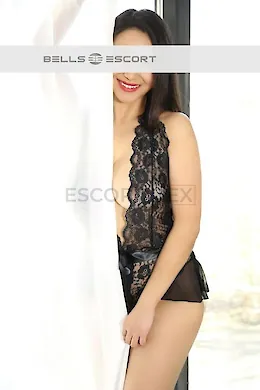 Xina Leis - picture 1 of 6