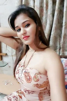 NAVYA - picture 1 of 4