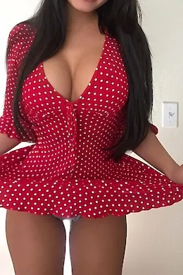 Zury - picture 1 of 3