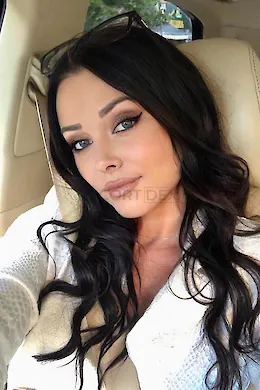 CHILLA - picture 1 of 5