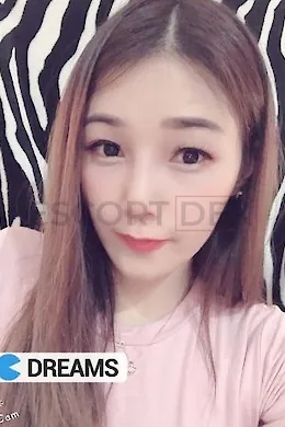 Ona - picture 1 of 6