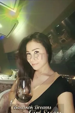 Seven - picture 1 of 6