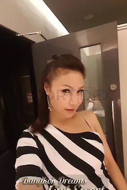 Seven - picture 1 of 6