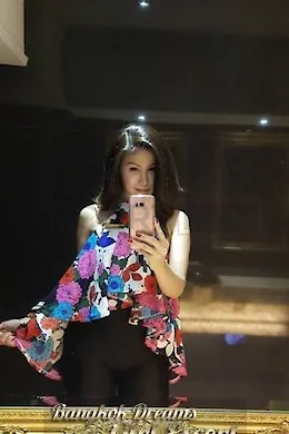 Seven - picture 1 of 6