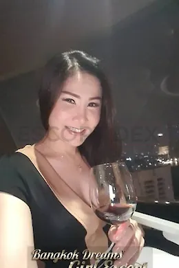 Seven - picture 1 of 6