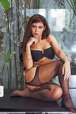 Ivara - picture 1 of 6