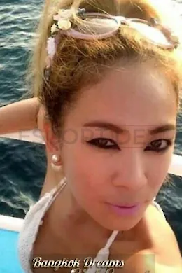 Callie - picture 1 of 6