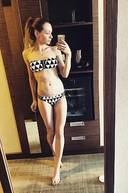 CARLOTA - picture 1 of 5