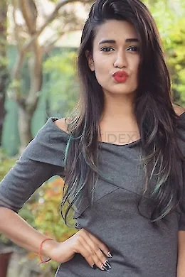 mouni - picture 1 of 3