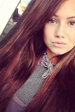 ELAINE - picture 1 of 6