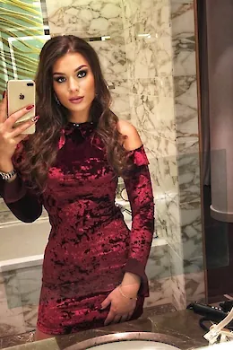 MADONNA - picture 1 of 6