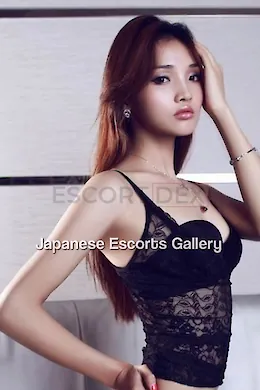 Nikki - picture 1393771029 of 4