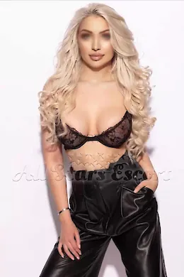 Cleopatra - picture 1 of 5