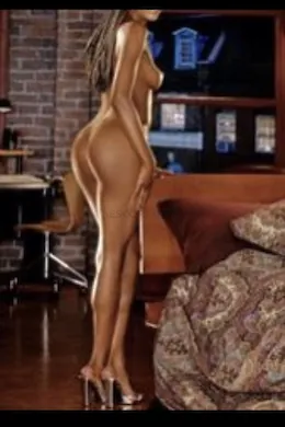 Roshnee - picture 1 of 5