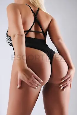 Becky - picture 1 of 6