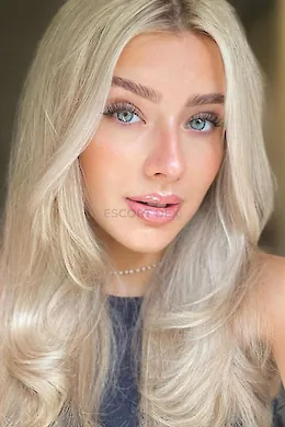 KRISTEL - picture 1 of 6