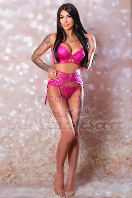 Ana - picture 1 of 6