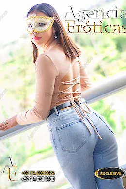 NICOLLE - picture 1 of 6