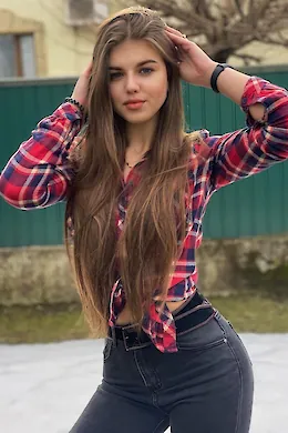 POLLY - picture 1 of 6