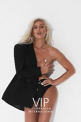 Panamera - picture 1 of 6