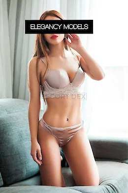 Gloria - picture 1 of 6