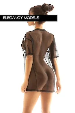 Laura - picture 1 of 6