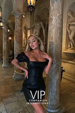 Elis - picture 1 of 6